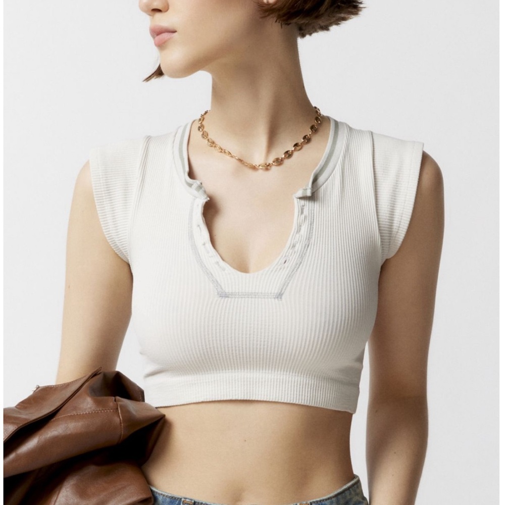 out from under UO top